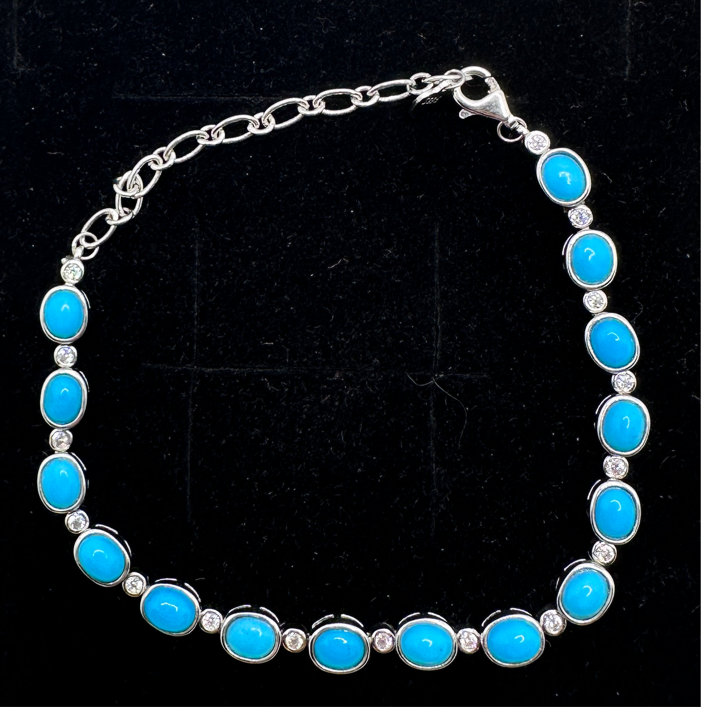 Sleeping beauty turquoise cabachon bracelet