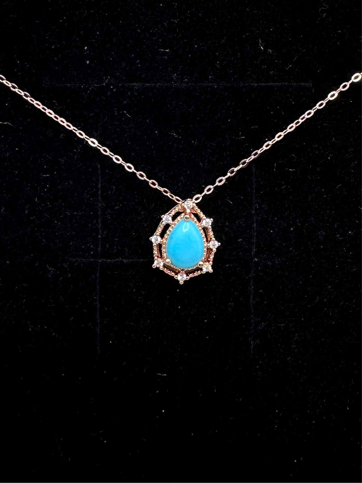 Sleeping beauty turquoise pendant - rose gold