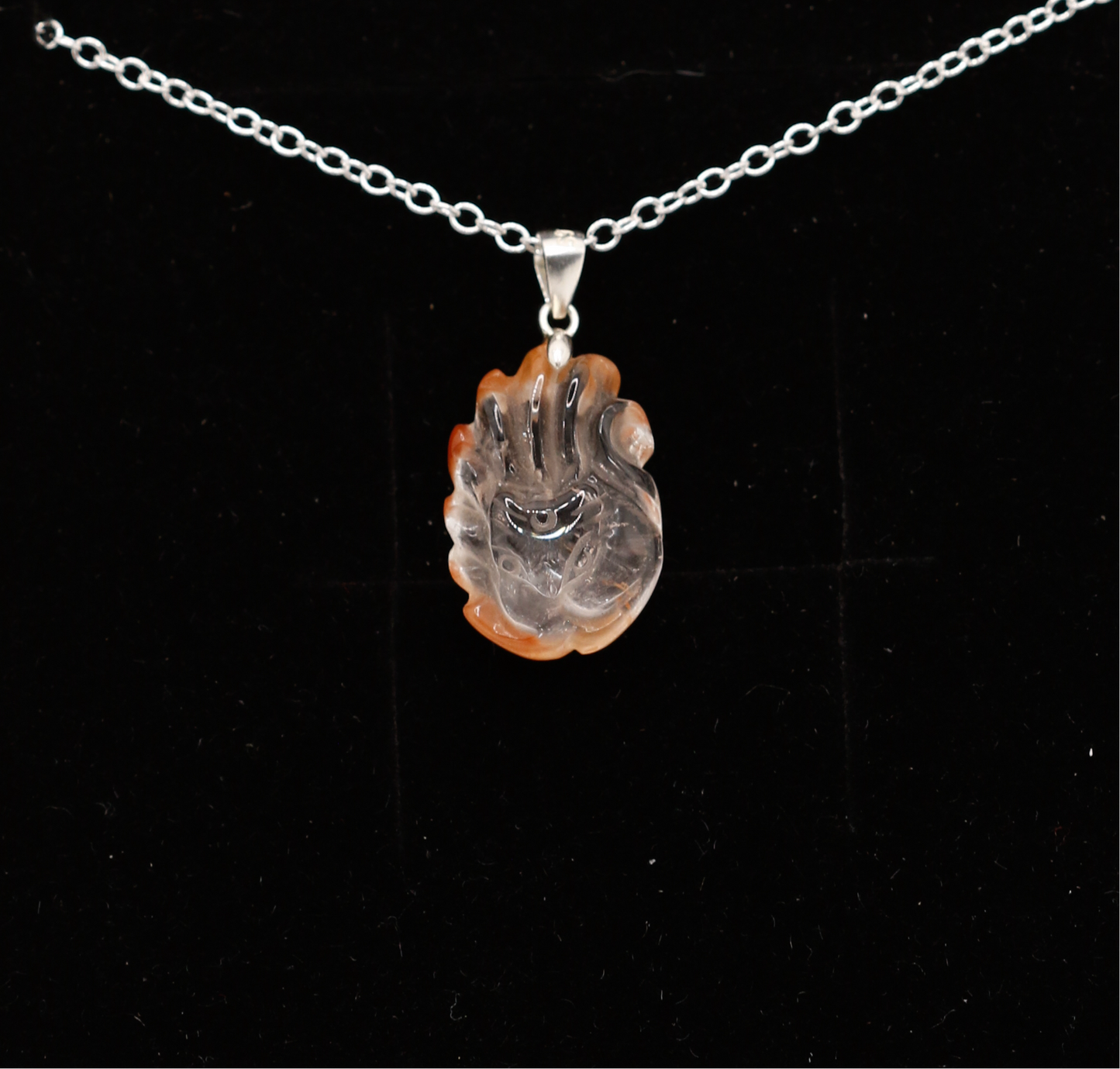 Little fox pendant - fire quartz