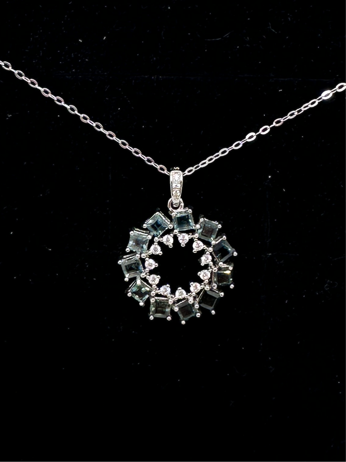 Ombré teal sapphire pendant