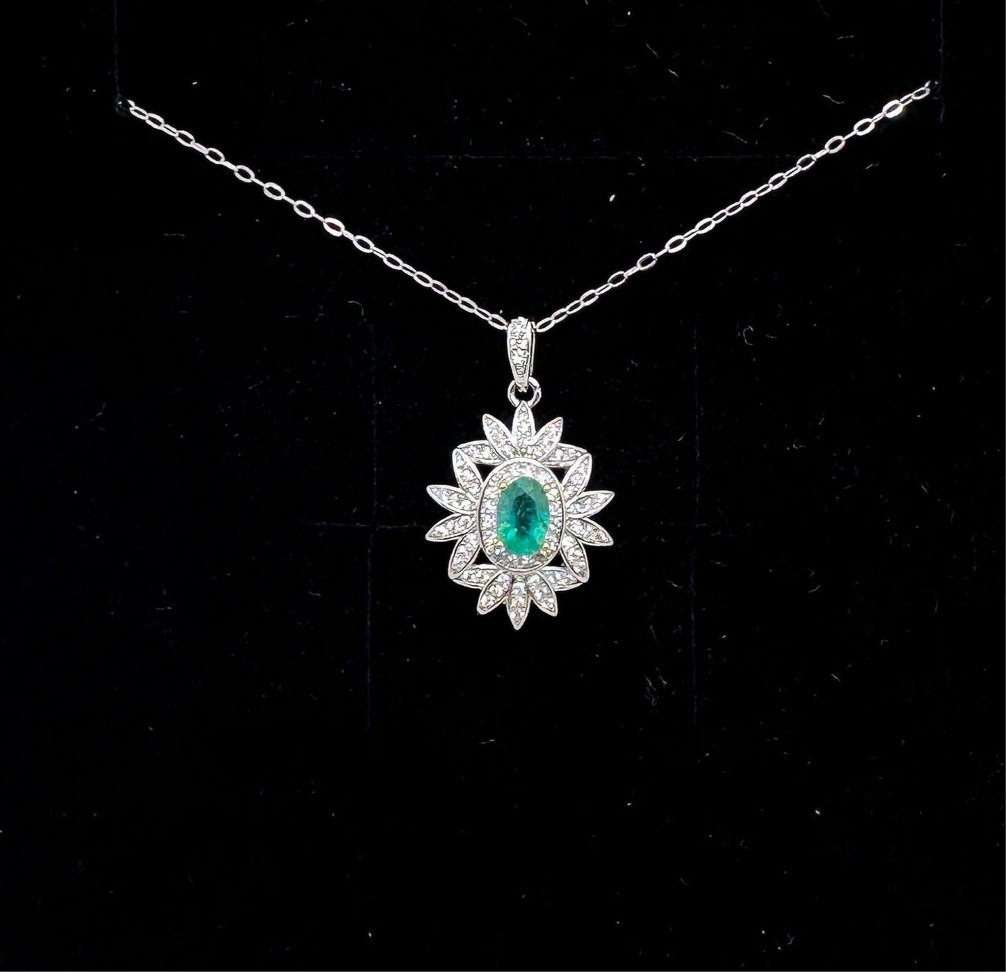 Emerald pendant