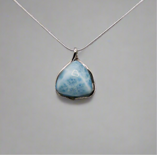 Ocean calling larimar pendant