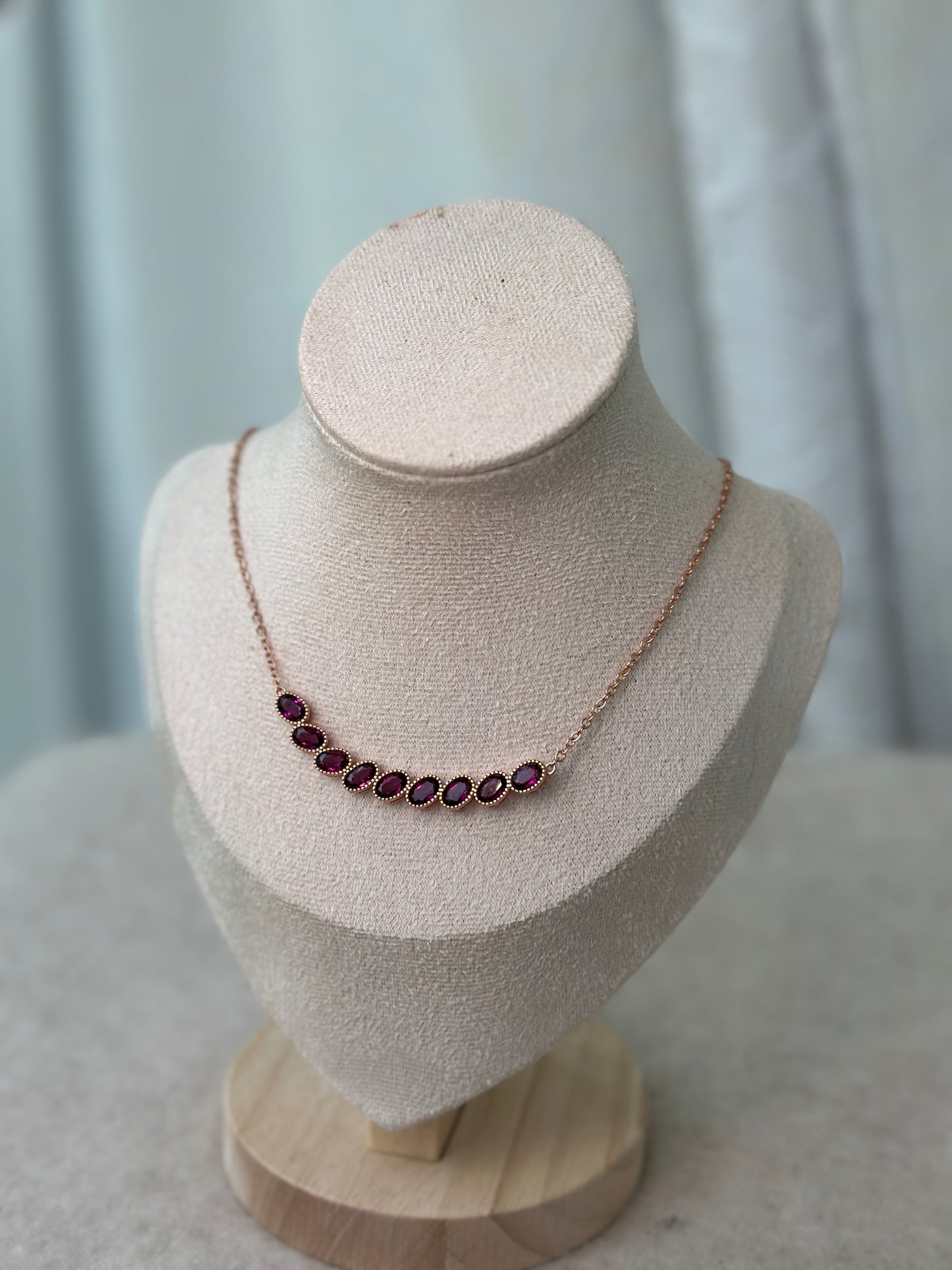 Rhodolite garnet smile necklace