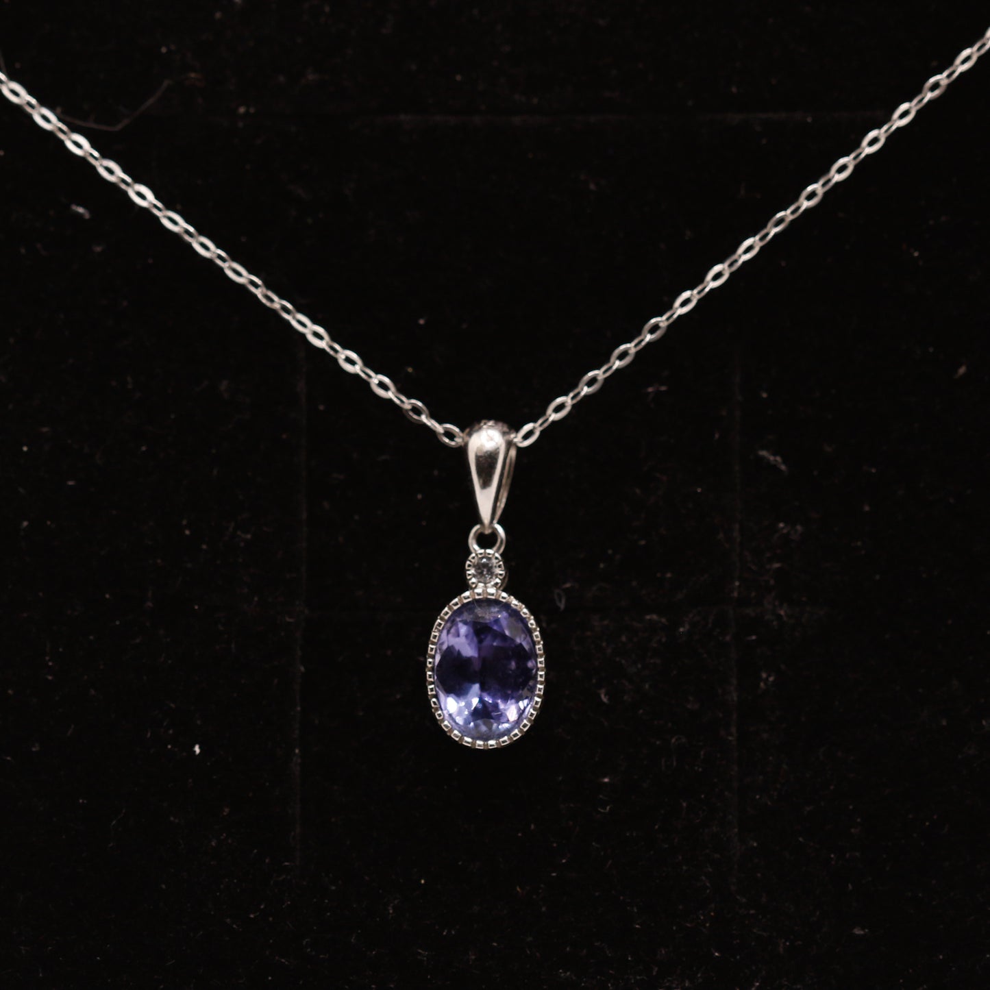 Tanzanite solitaire pendant