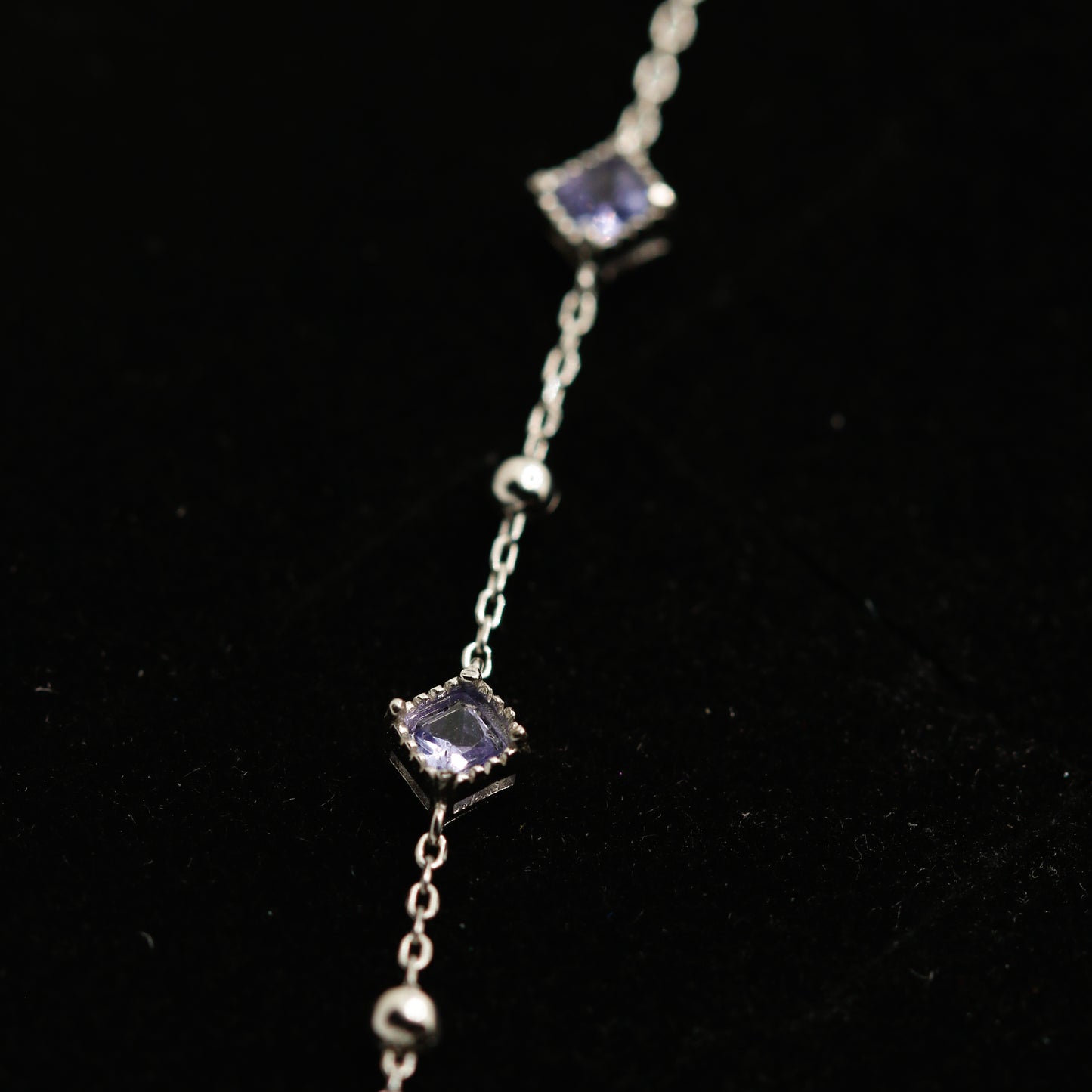 Delicate tanzanite bracelet