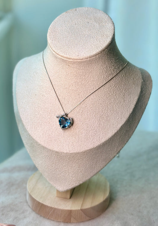 London blue bow heart pendant